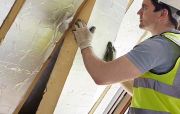 Handless loft insulation